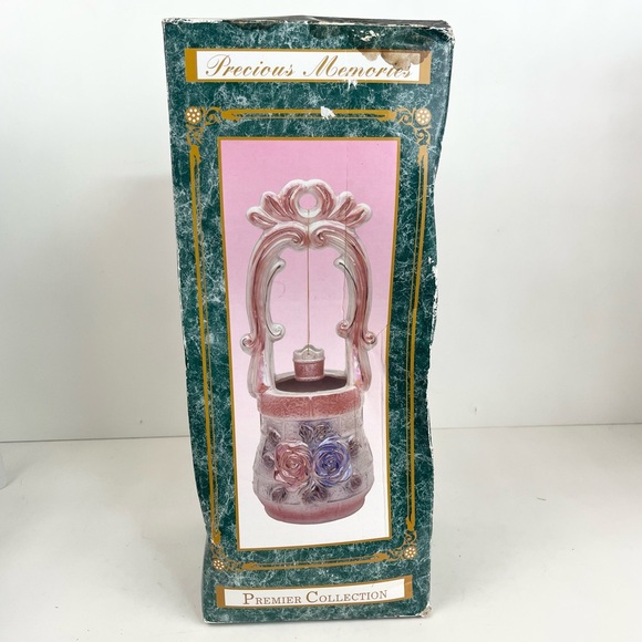 Vintage Mid Century Lusterware Pink Floral Wishing Well Planter & Water Bucket - Picture 10 of 16